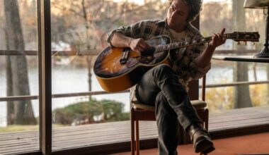 'Springsteen: Deliver Me From Nowhere' Review: A Downbeat Music Biopic