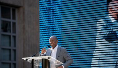 Sylvester Turner TX-18
