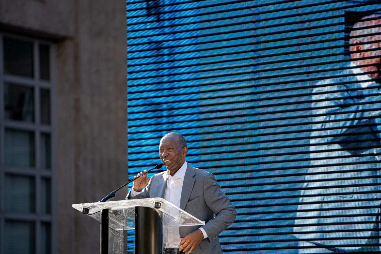 Sylvester Turner TX-18