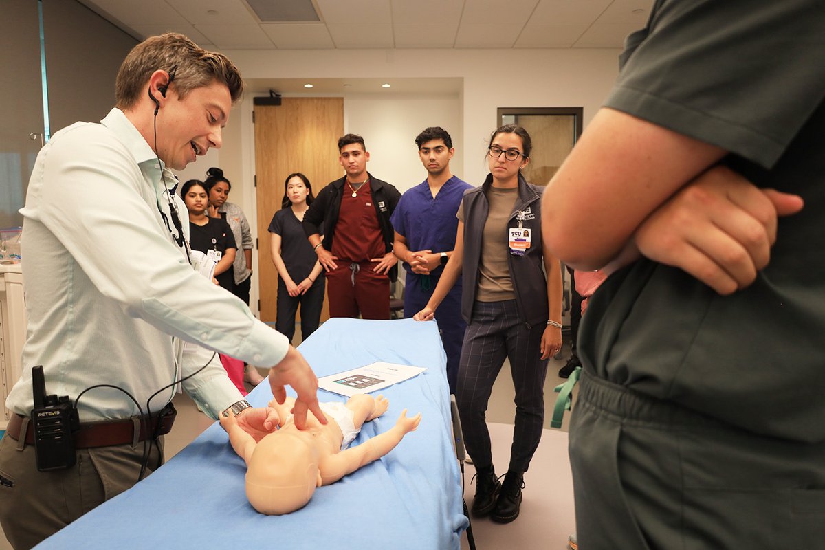 TCU Burnett Med School Uses Simulation to Train Doctors