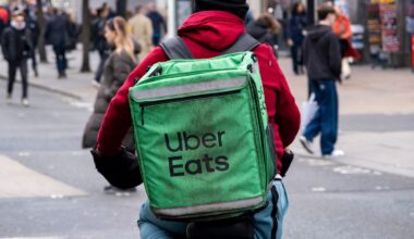 Uber Eats now offering users a $3 reward for photos of their meal