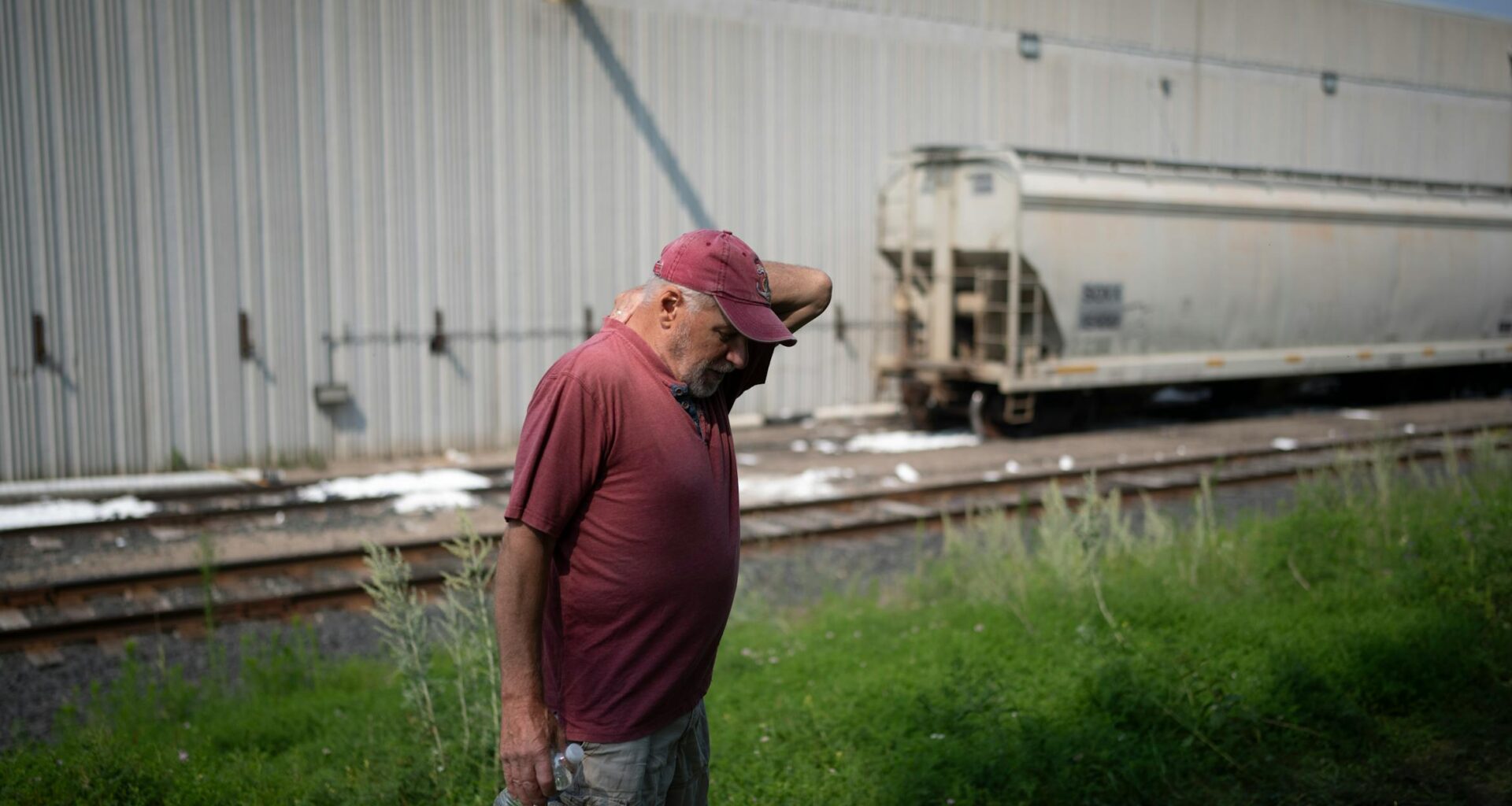 ‘I’m angry every day.’ Neighbor describes life next to an Eagan car battery recycling plant
