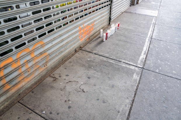 A 33-year-old man was fatally shot in the head on Westchester Ave. near Morrison Ave. in the Bronx on Thursday, Aug. 7, 2025. (Theodore Parisienne / New York Daily News)