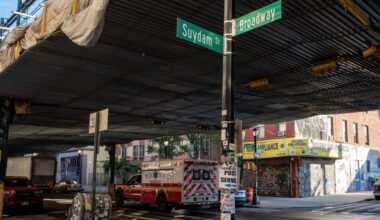 Cops looking for driver who fatally struck man on Brooklyn street