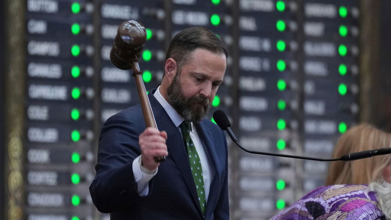 Texas Speaker of the House Dustin Burrows strikes the gavel as the House calls a Special Session, Monday, July 21, 2025, in Austin. (AP Photo/Eric Gay)