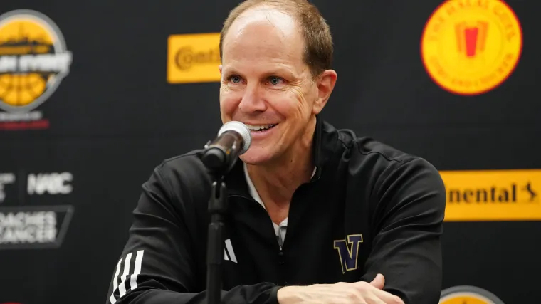 Syracuse basketball's former heir Mike Hopkins takes a new job in the NBA image