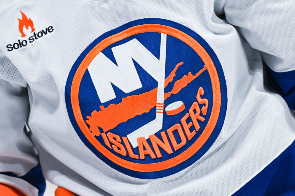 Islanders' Daniil Prokhorov Signs In KHL