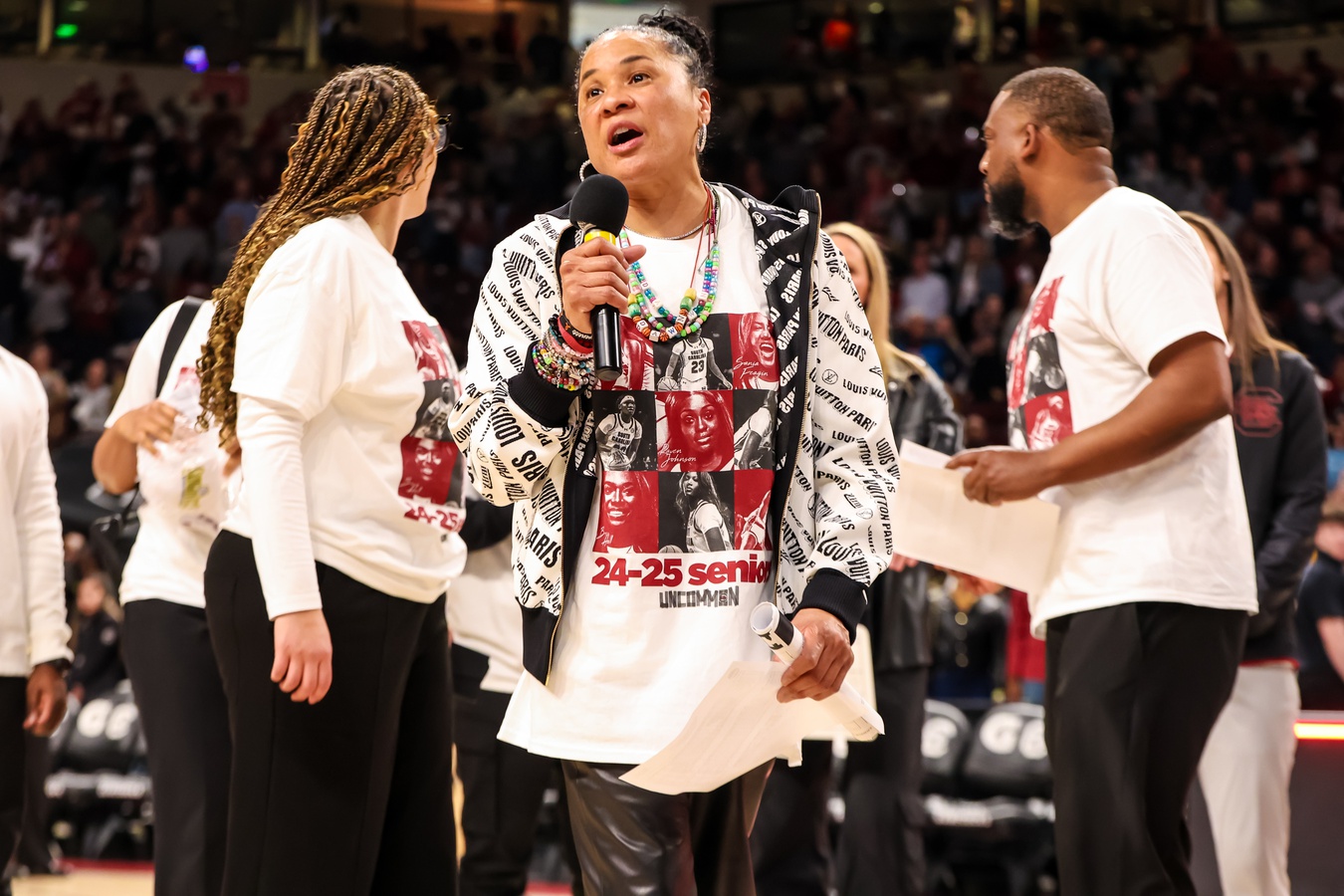 “It Was One Bathroom for Seven of Us”: When Dawn Staley Explained How Her Philadelphia Roots Built Her Champion’s Mentality