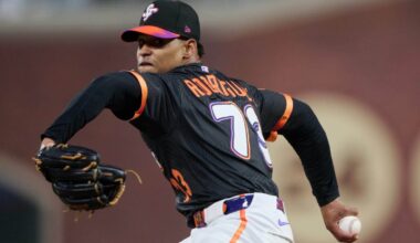 Tommy John surgery recommended for Giants All-Star closer Randy Rodríguez