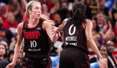 Fever’s Lexie Hull reaches huge career milestone vs. Sky after mom jumps to daughter's defense image