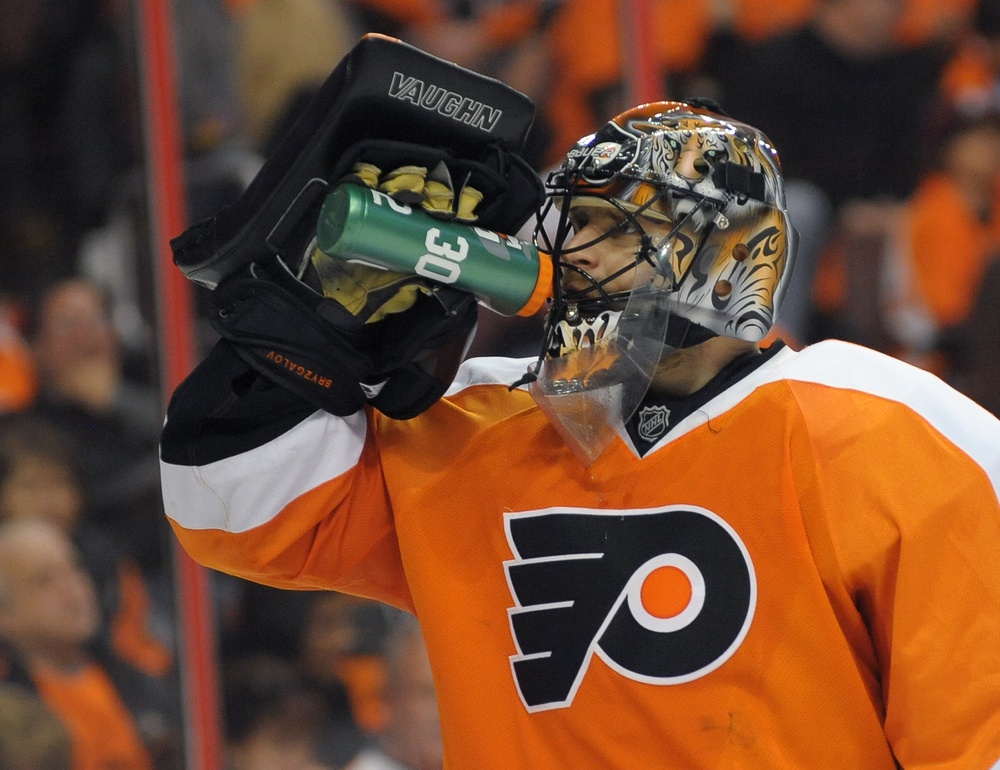 3 worst free agent goalie signings in Flyers history