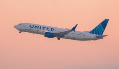 United Airlines flights were grounded at Phoenix Sky Harbor and other airports around the country o...
