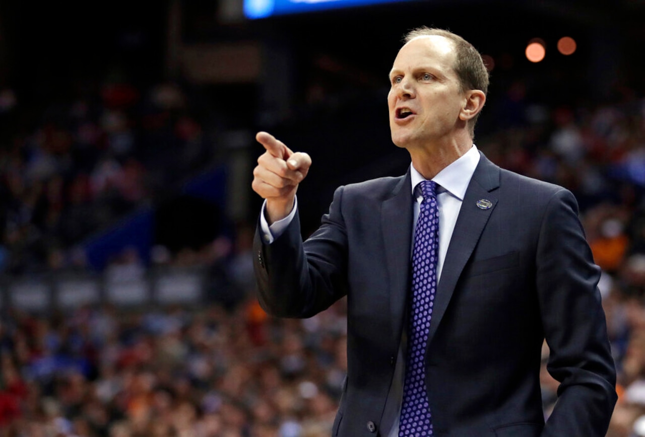 Former Syracuse assistant Mike Hopkins joins NBA’s New Orleans Pelicans