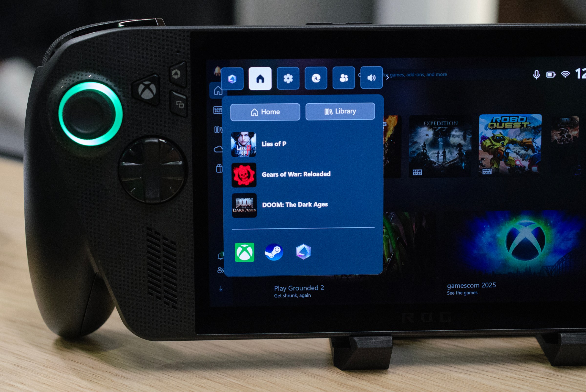 The Game Bar drives a lot of Microsoft’s Xbox full-screen experience.