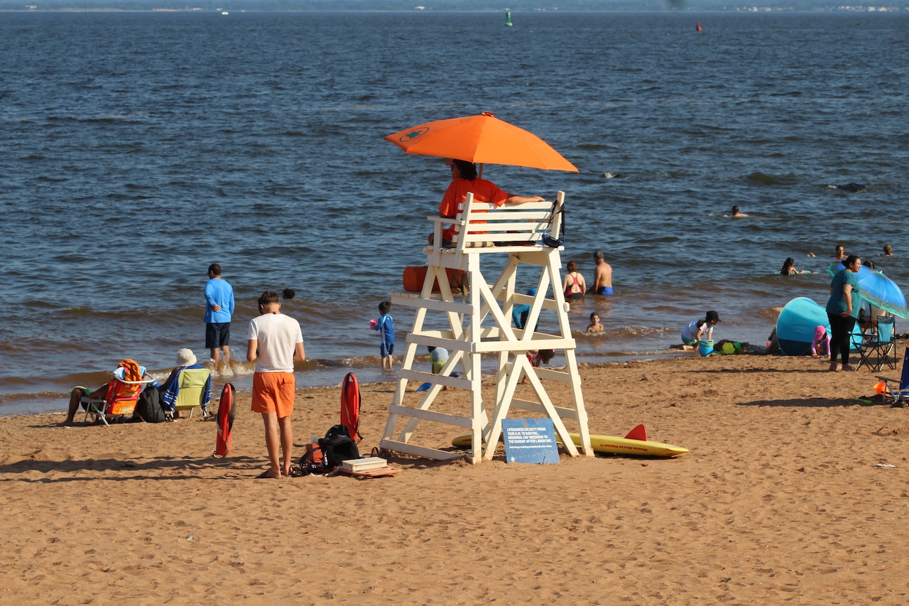 Long Island beaches reopen for swimming as Hurricane Erin conditions subside