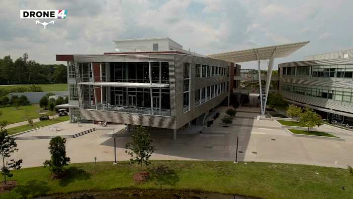 Freshmen move in Friday at UNF amid growing demand for housing