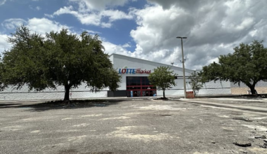 Huge Asian grocery store Lotte Plaza Market set to open in former Best Buy building on Atlantic Blvd. on Aug. 12
