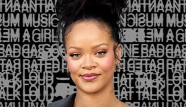 Rihanna Sends Fans Into Overdrive With Album Catalog Update