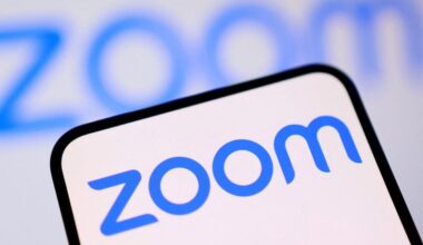 Zoom Communications lifts annual forecasts on robust demand for AI tools