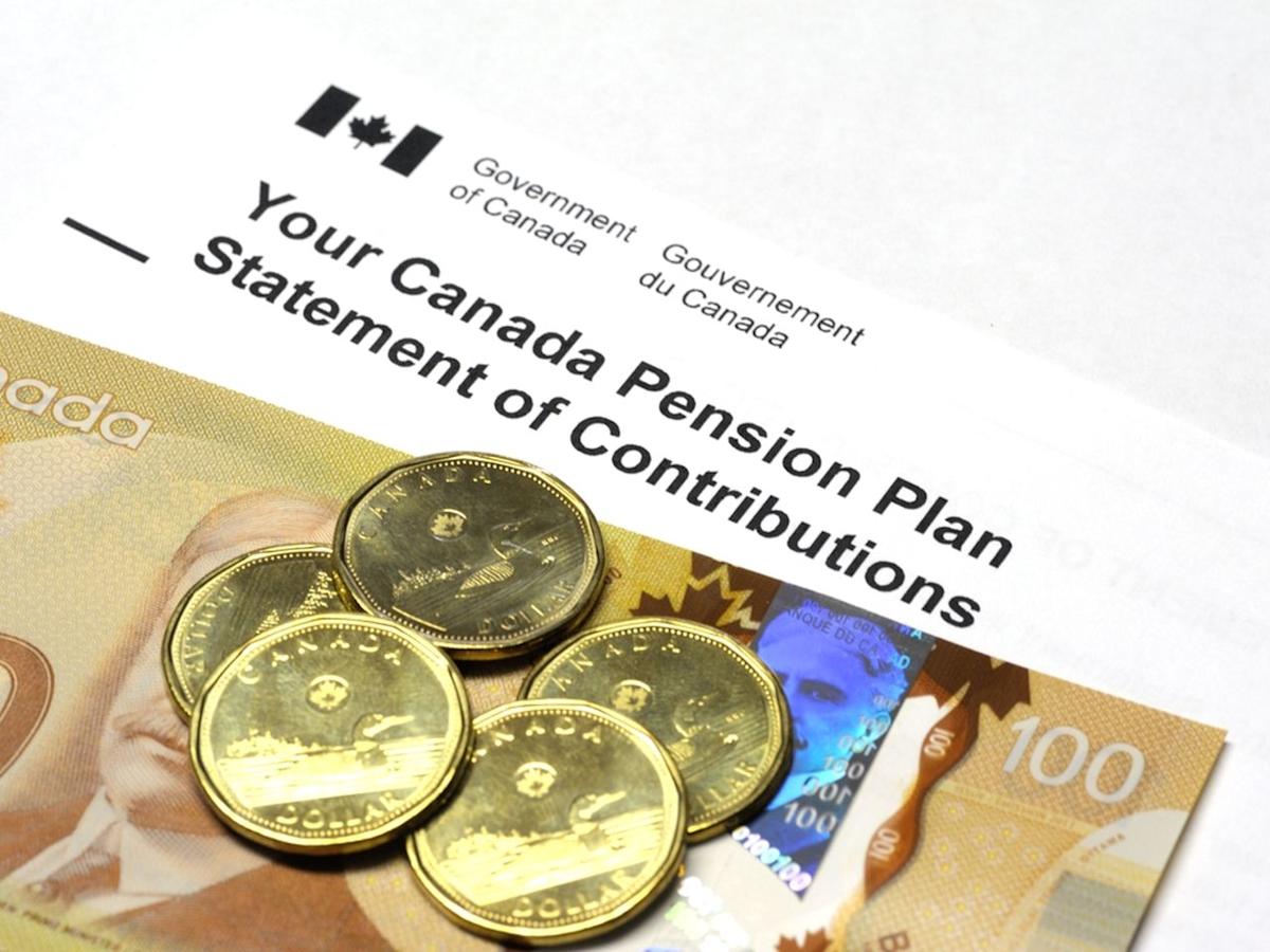 Divorce wiped out her savings. At 65, should Kate start drawing CPP?