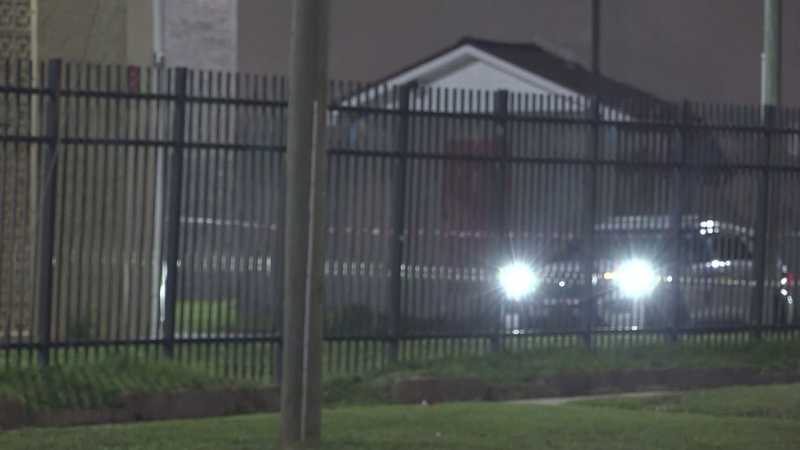 JSO: Teen shot, killed at Hollybrook Homes Apartments on King Street