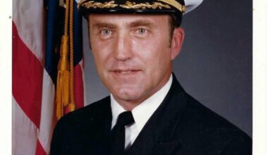 Commander Earl Gardner Lewis Jr. – San Diego Union-Tribune