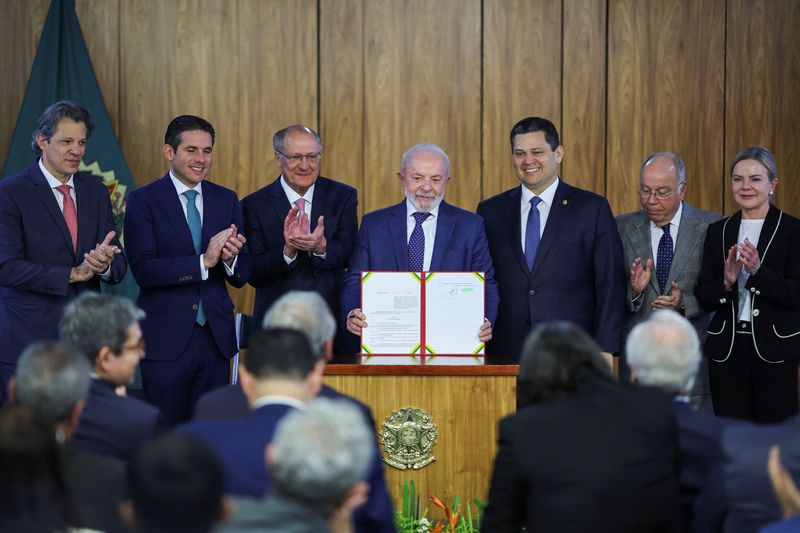 Brazil unveils aid package for exporters hit by US tariffs