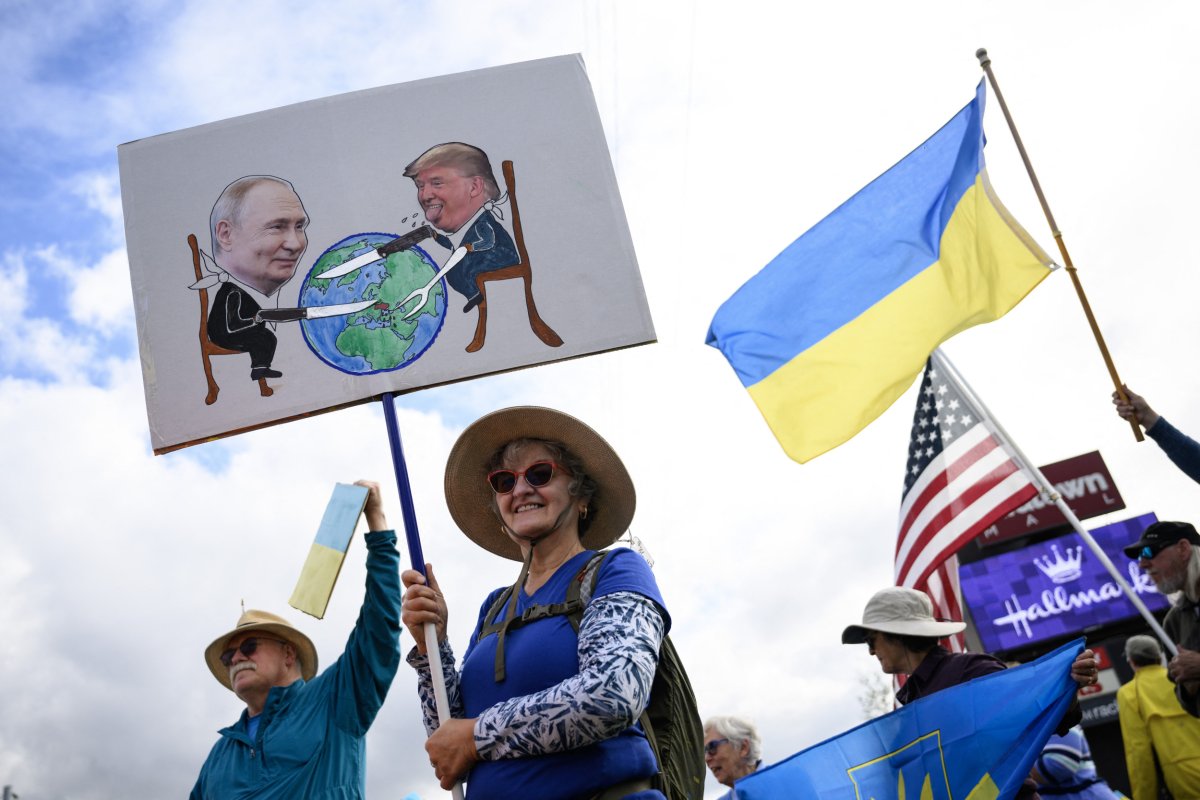 Alaska protests Anchorage Ukraine