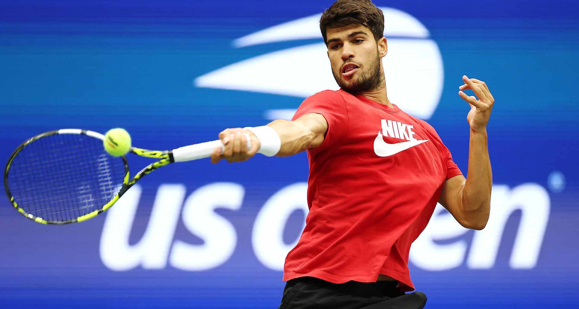 Carlos Alcaraz practises ahead of the 2025 US Open.
