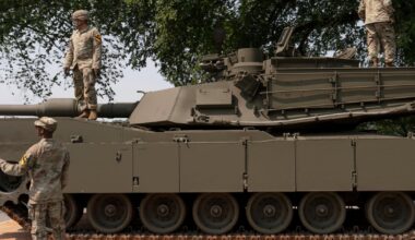 U.S. soldier accused of trying to give Russia sensitive Army tank info for citizenship