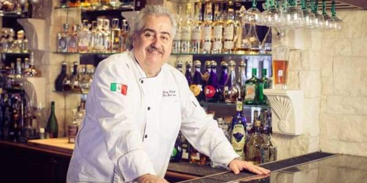 Impending closures of Picos and Riel lead Houston news this week