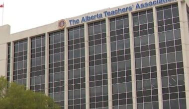 Possible strike by Alberta teachers looming as school year set to begin