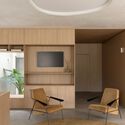 Neide Amaral Atelier / estúdio mariane rios - Interior Photography, Wood, Chair