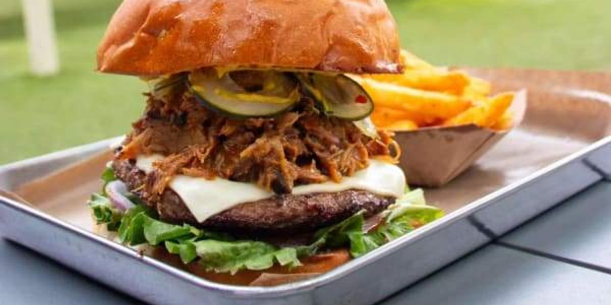12 San Antonio chefs battle it out in annual Burger Showdown