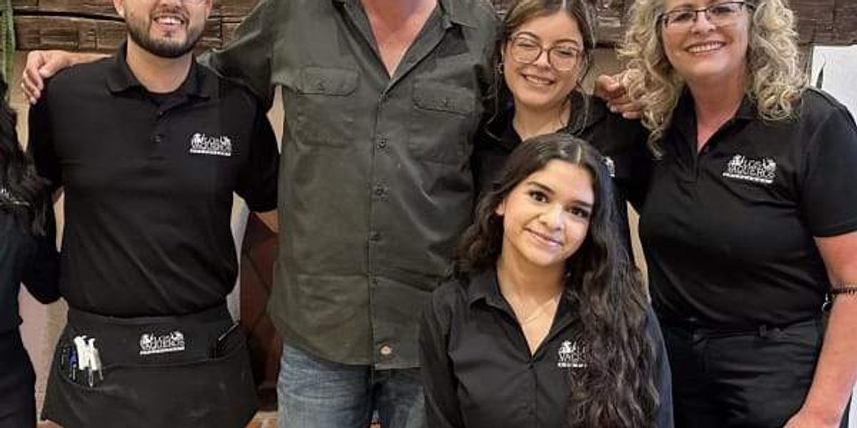 Celebrity visit adds glam to this Fort Worth restaurant news