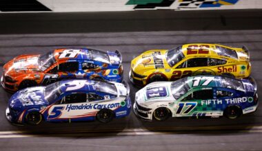 Kyle Larson claims "you can't go anywhere" with Daytona 'gridlock'
