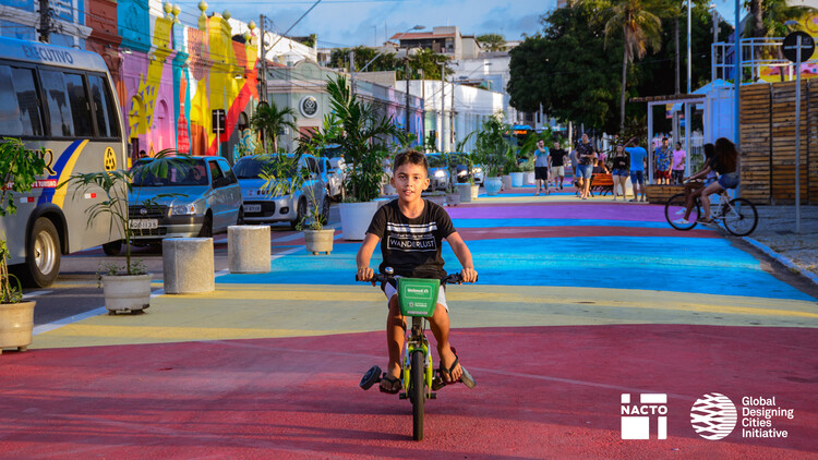 Building Cities for Children: Streets That Slow Down, Play, and Teach - Image 7 of 9