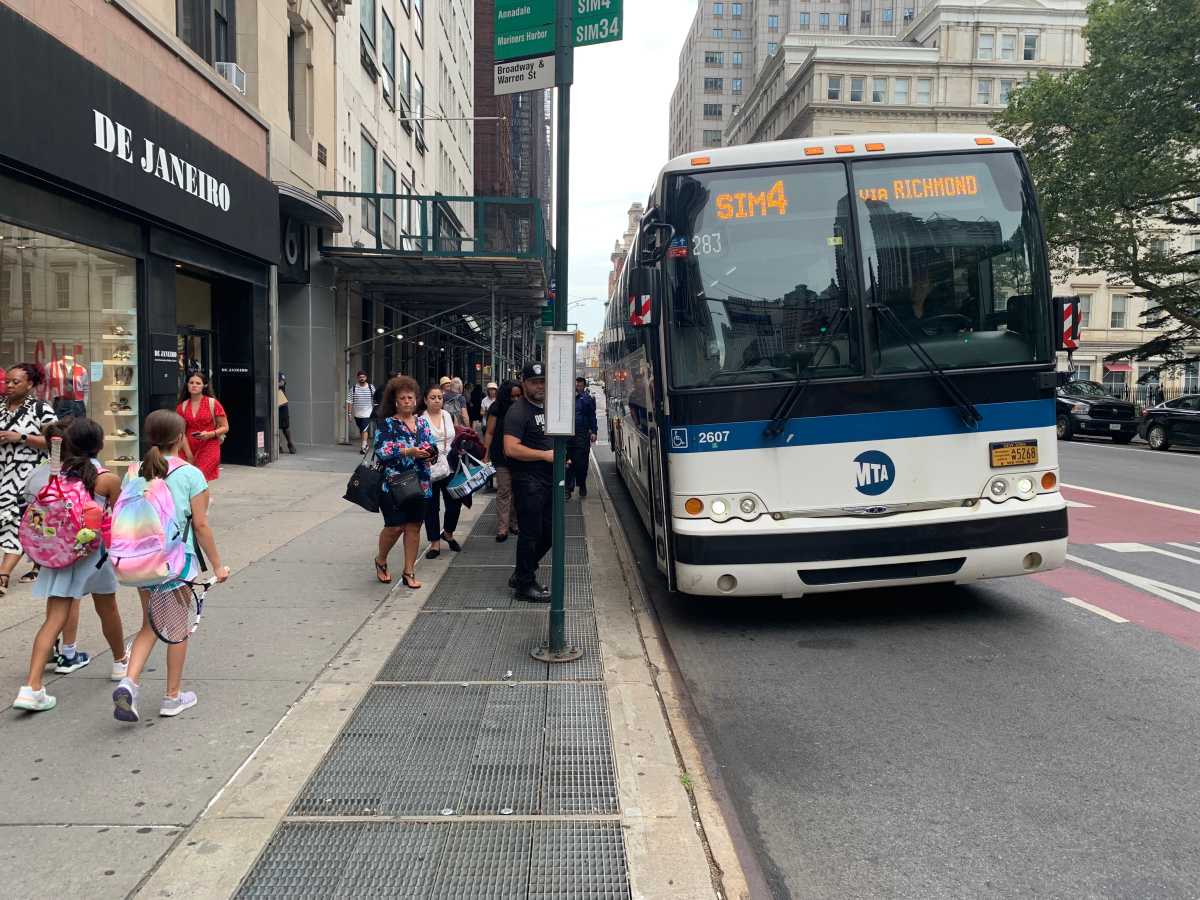 Staten Island commuters frustrated with express bus service amid looming fare hike