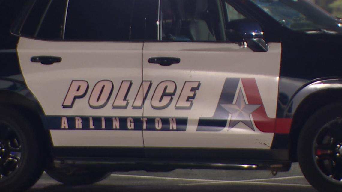 Arlington police arrest two men in 2003 nightclub shooting