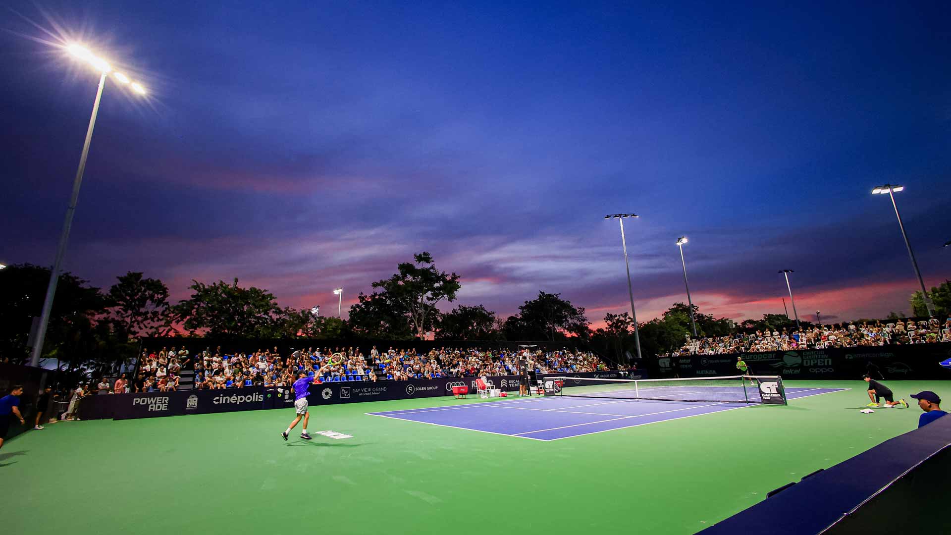Cancun Challenger.