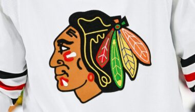 Snapshots: Blackhawks, Mittelstadt, Chelios