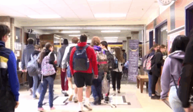Chicago Public Schools, Chicago Teachers Union remain at odds with budget deadline looming