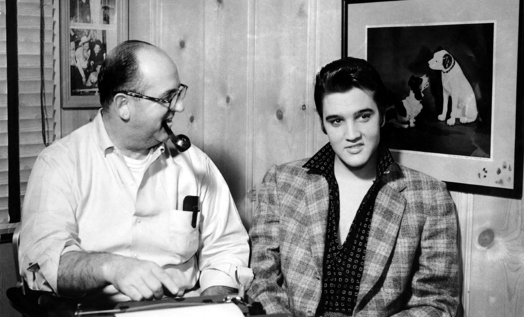 1956: Elvis Presley and Colonel Tom Parker (Michael Ochs Archives/Getty Images)