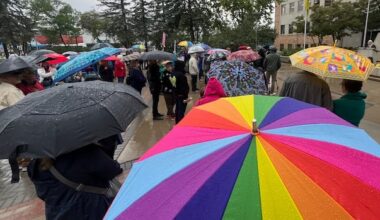 Protesters clash with mayor over MAGA musician's Saskatoon worship concert