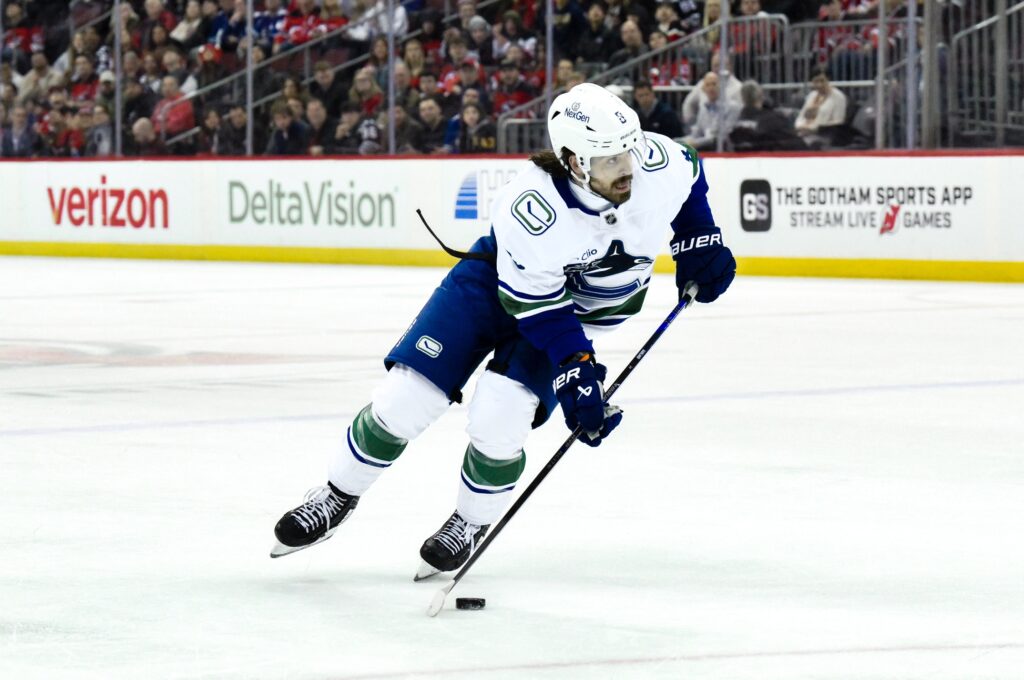 Western Notes: Dostal, Jets, Garland