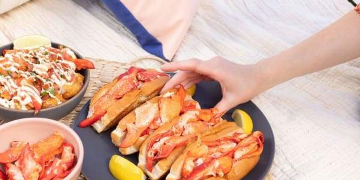 Cousins Maine Lobster food truck makes San Antonio comeback
