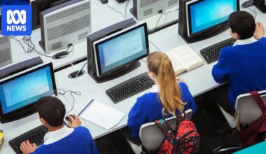 Some teachers are fighting AI, but is there a case that it can work with them?