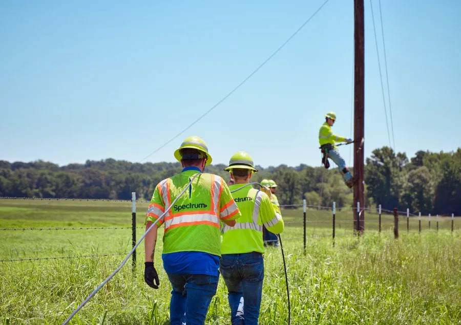 Spectrum workers deploying fiberoptic cable in Mount Pleasant. Photo courtesy of Spectrum.