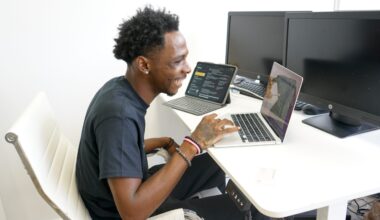 One Summer Chicago A 'Huge Help' For Local Businesses — And The Young People They Employ