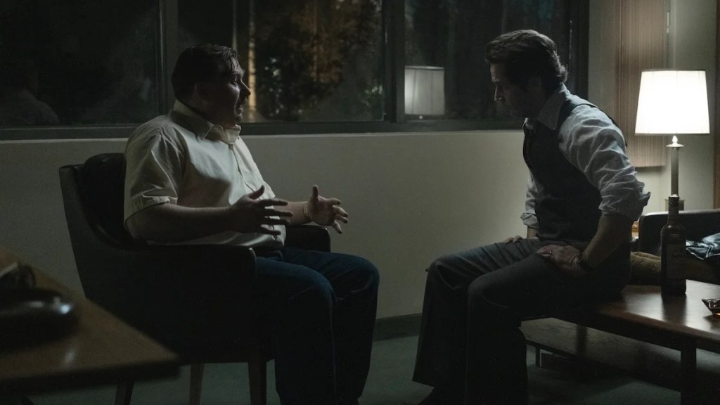 devil-in-disguise-john-wayne-gacy-michael-chernus-michael-angarano-peacock